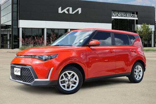 Inferno Red 2024 Kia Soul LX