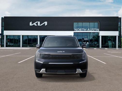 2026 Kia EV9 Light Long Range