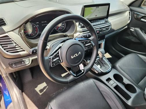 2023 Kia Seltos SX