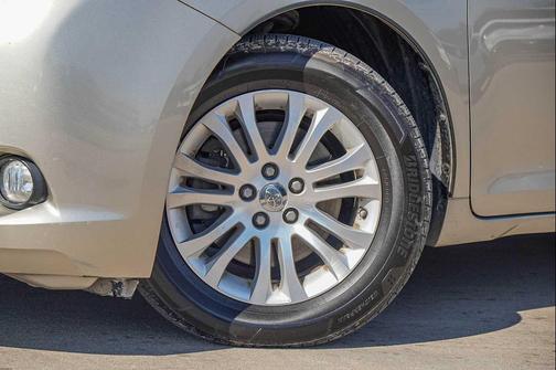 2015 Toyota Sienna XLE