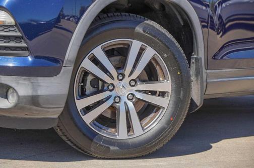 2017 Honda Pilot EX-L w/ Navigation