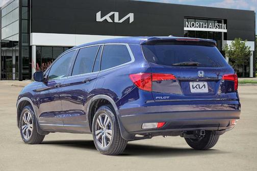 2017 Honda Pilot EX-L w/ Navigation