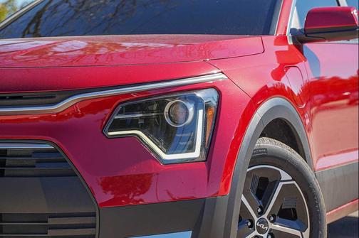 2025 Kia Niro Plug-In Hybrid EX