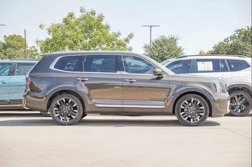 2023 Kia Telluride SX