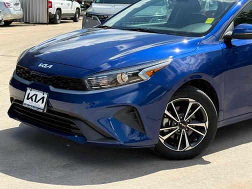 Deep Sea Blue 2024 Kia Forte LXS