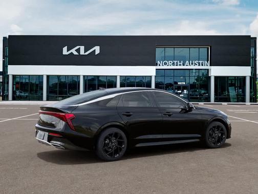 Aurora Black Pearl 2026 Kia K5 GT-Line
