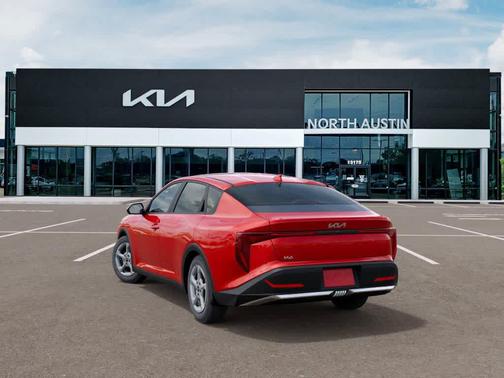 2025 Kia K4 LXS