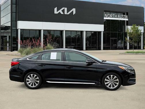 2016 Hyundai SONATA Sport