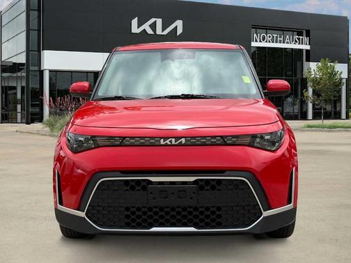 Inferno Red 2024 Kia Soul LX