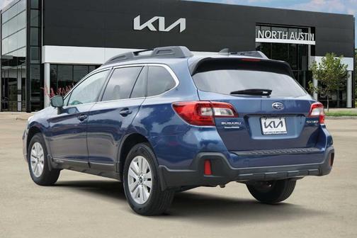 Abyss Blue Pearl 2019 Subaru Outback 2.5i Premium