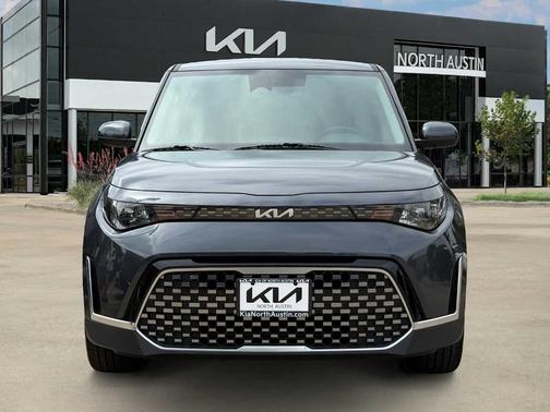 Gravity Gray 2024 Kia Soul EX