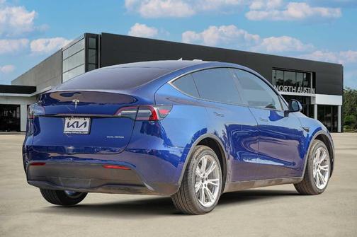 2022 Tesla Model Y Long Range