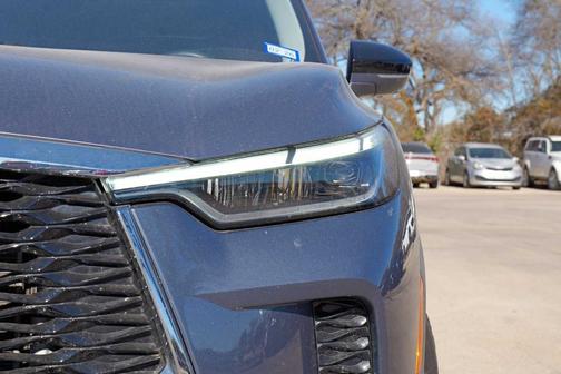 2023 INFINITI QX60 SENSORY