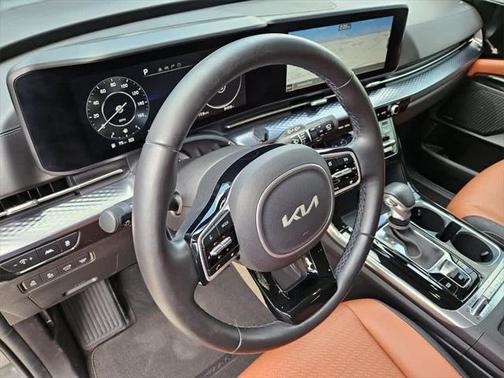 2022 Kia Carnival SX Prestige