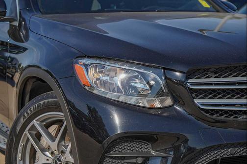 2018 Mercedes-Benz GLC 300 Base