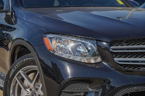 2018 Mercedes-Benz GLC 300 Base