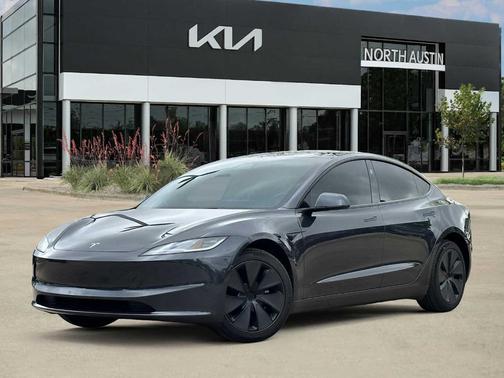 2025 Tesla Model 3 Long Range