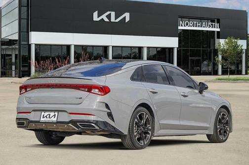 2022 Kia K5 GT-Line