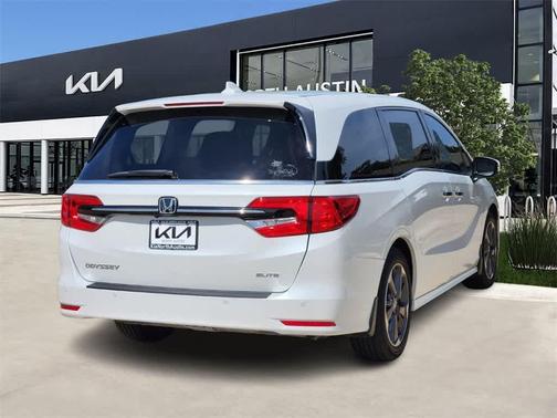 2022 Honda Odyssey Elite