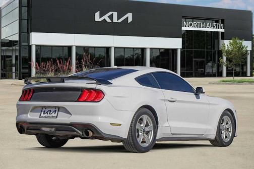 2020 Ford Mustang EcoBoost