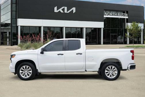 Summit White 2023 Chevrolet Silverado 1500 Custom
