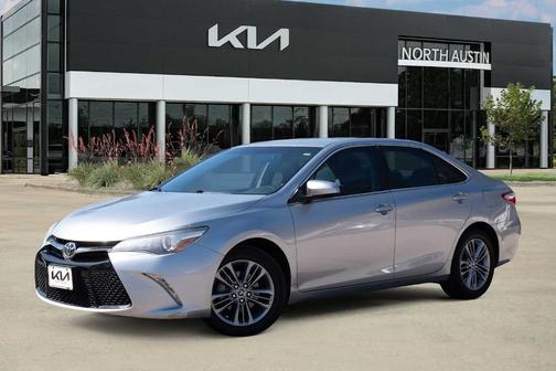 2015 Toyota Camry SE
