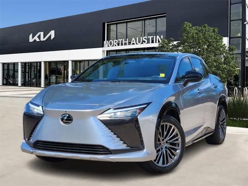2023 Lexus RZ 450e Luxury