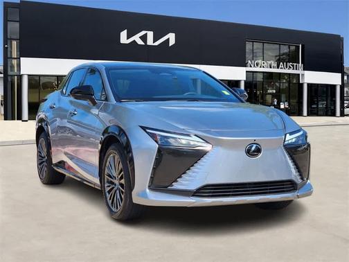 2023 Lexus RZ 450e Luxury