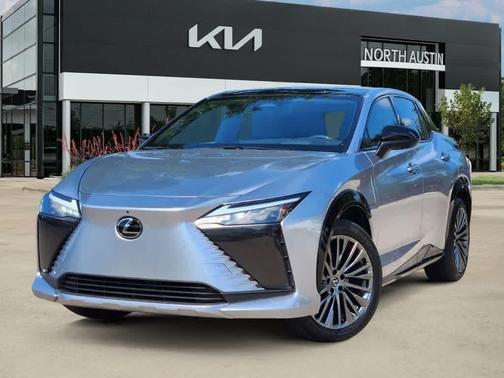 2023 Lexus RZ 450e Luxury