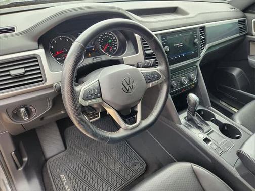 2021 Volkswagen Atlas Cross Sport 3.6L V6 SE w/Technology R-Line