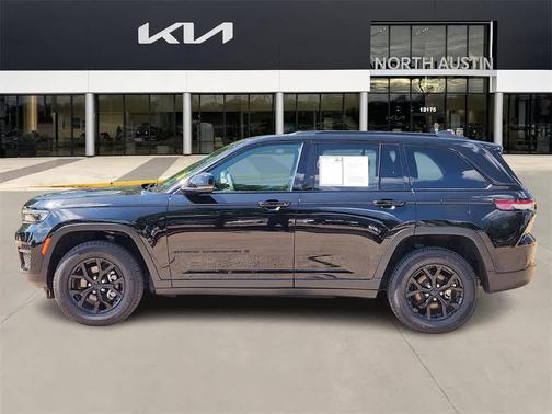 2024 Jeep Grand Cherokee Laredo