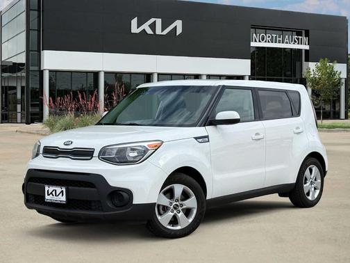 Clear White 2018 Kia Soul Base