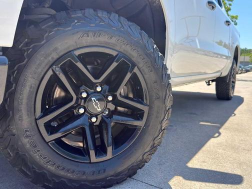 Summit White 2021 Chevrolet Silverado 1500 LT Trail Boss