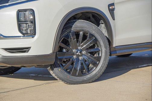 2021 Mitsubishi Outlander Sport LE