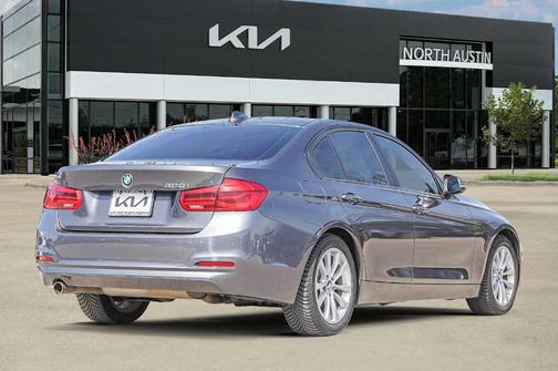 2018 BMW 320 i