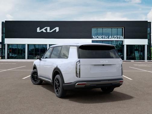 White 2027 Kia Telluride LX