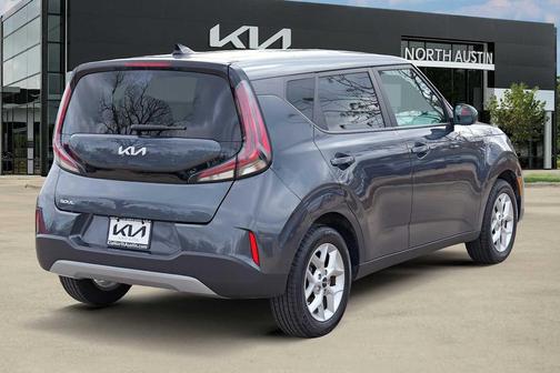 2024 Kia Soul LX