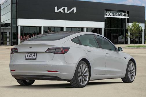 2020 Tesla Model 3 Standard Range