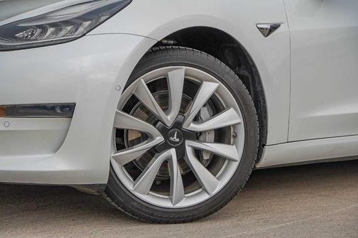 2020 Tesla Model 3 Standard Range