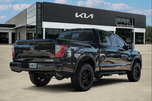 2018 Nissan Titan PRO-4X