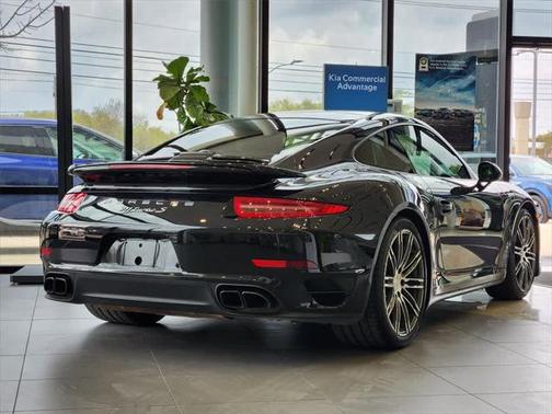 2014 Porsche 911 Turbo S