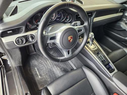 2014 Porsche 911 Turbo S