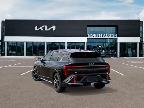 2026 Kia K4 GT-LINE