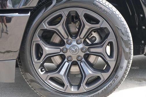 Diamond Black 2022 RAM 1500 Limited