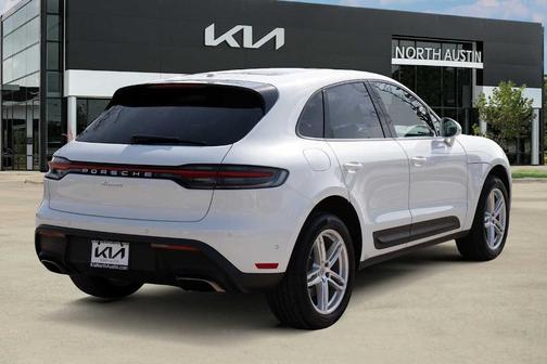 2024 Porsche Macan T