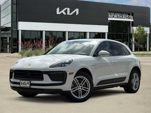 2024 Porsche Macan T