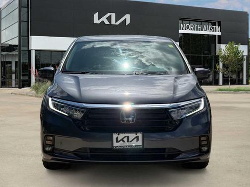 Modern Steel Metallic 2023 Honda Odyssey Touring
