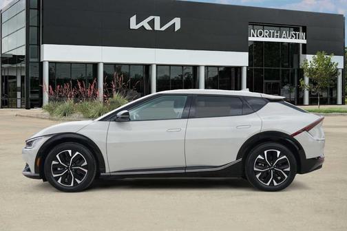 Glacier 2023 Kia EV6 Wind