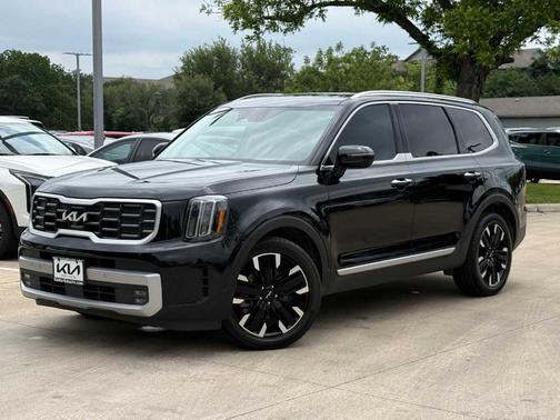Ebony Black 2023 Kia Telluride SX