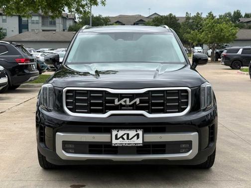 Ebony Black 2023 Kia Telluride SX